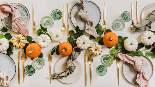 Thanksgiving Centerpieces: Plants That Make a Statement